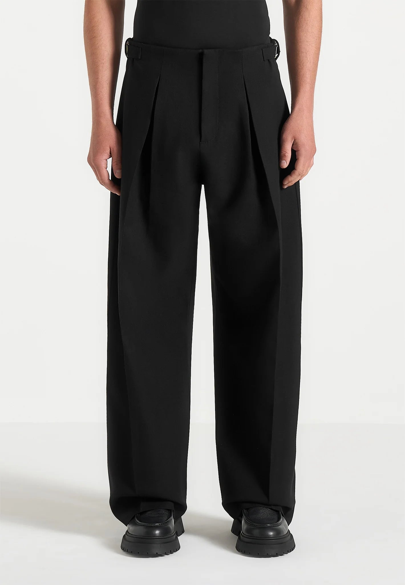 Noir Black Box Pleat Wide Leg Trousers By Emporeo