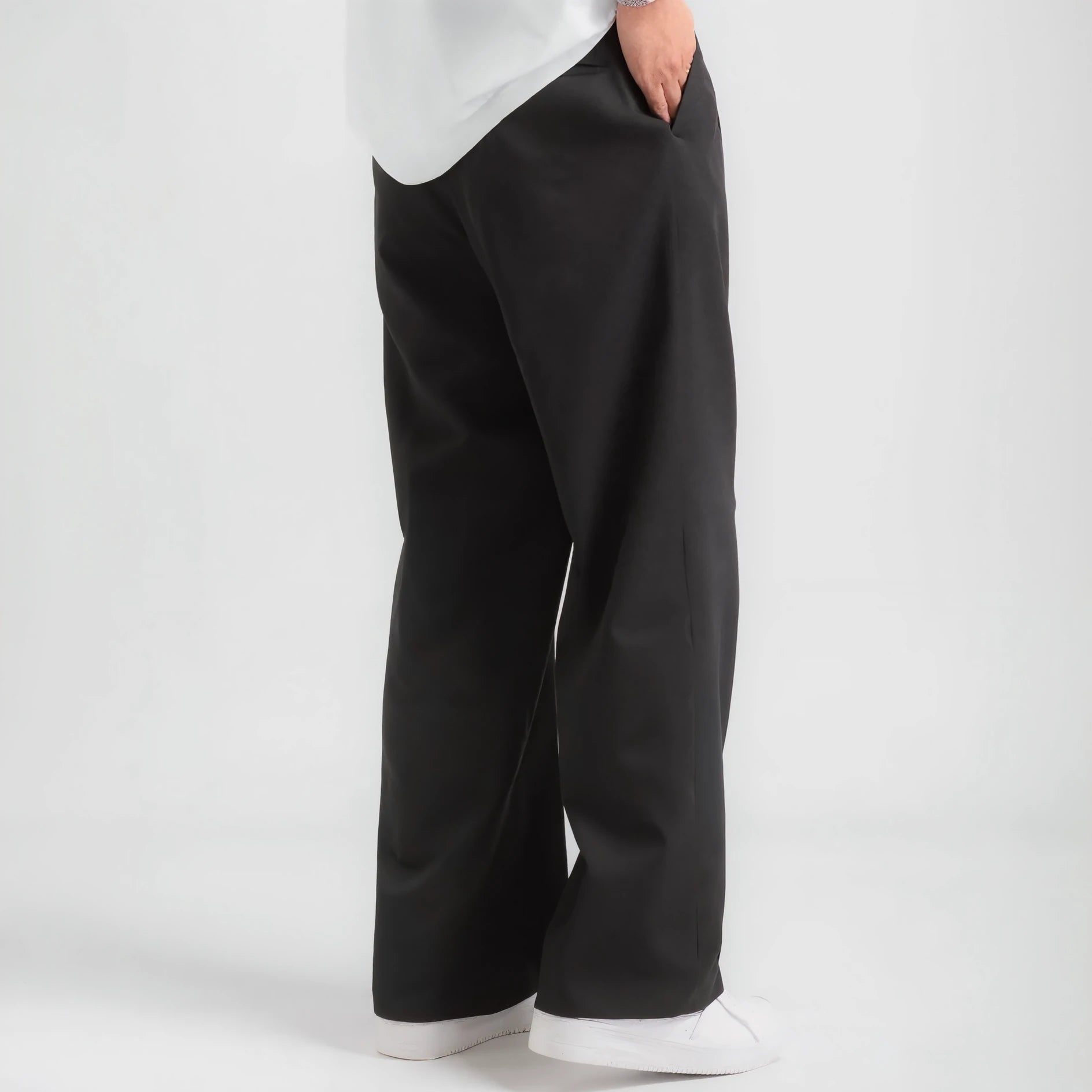 Black Elite Belted Baggy Tailored Trouser by Emporeo